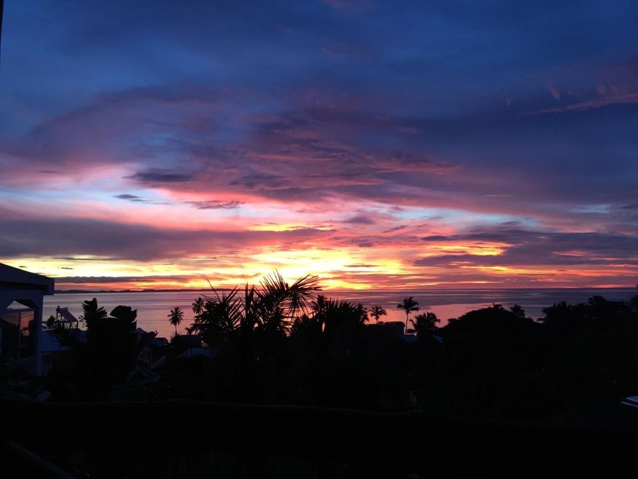 Coucher De Soleil Ambatoloaka  Eksteriør billede
